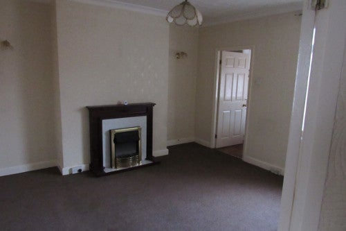 Flat Irthing Avenue in Newcastle upon Tyne
