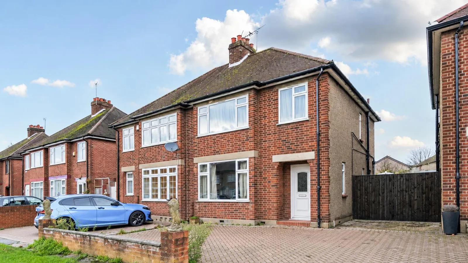 House Iver Lane in Greater London