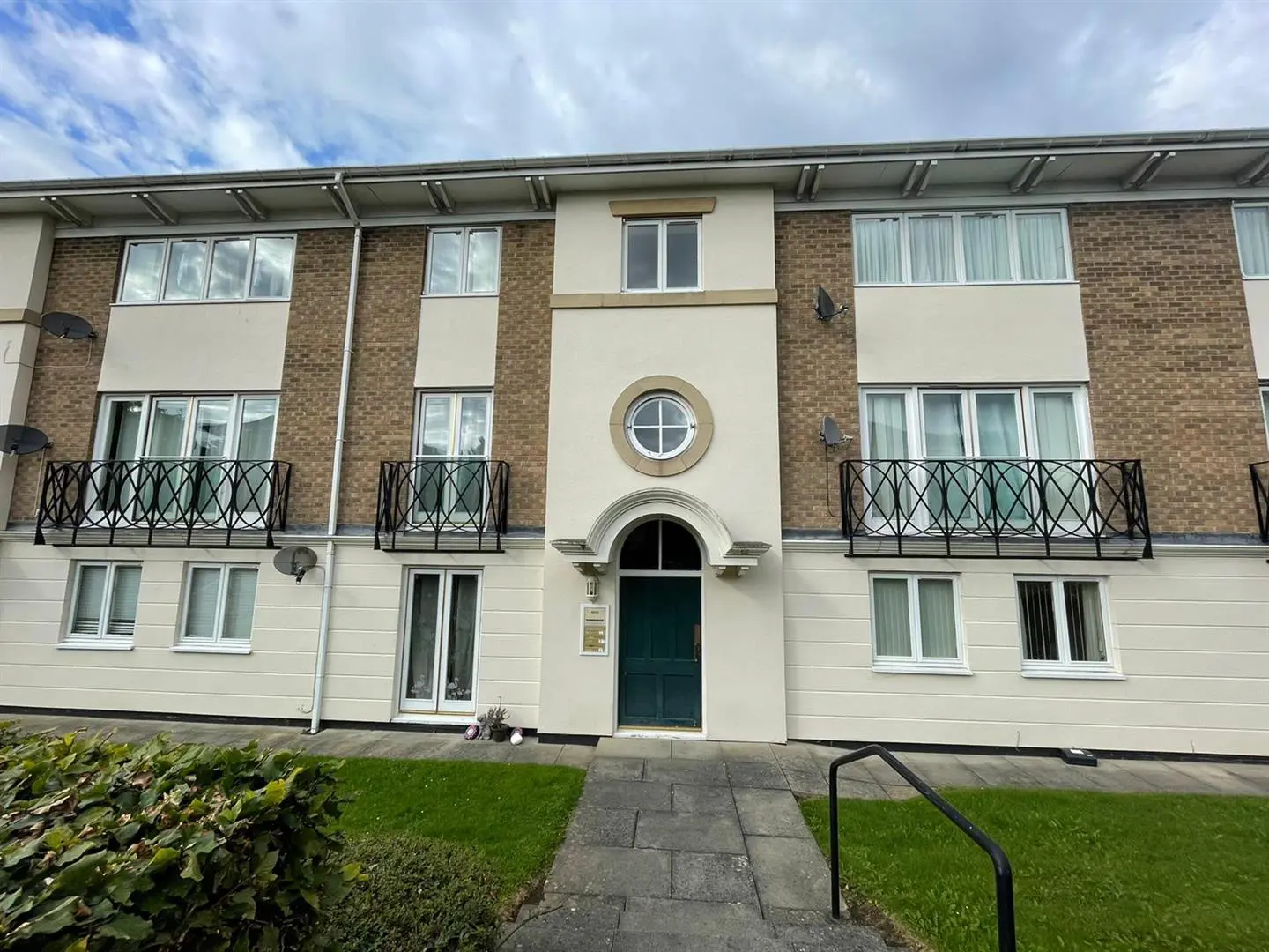 Flat Hawkesbury Mews in Darlington