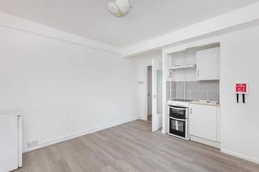 Flat Petyward in Greater London