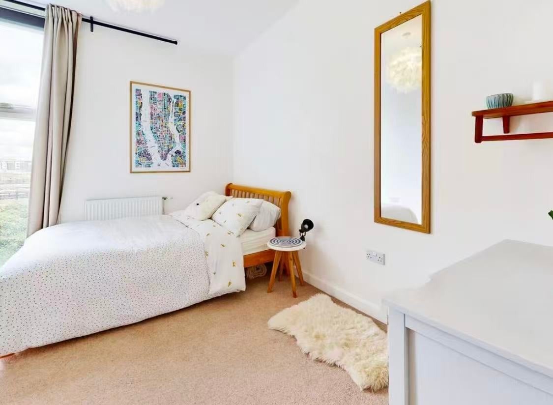 House Bollo Lane in London