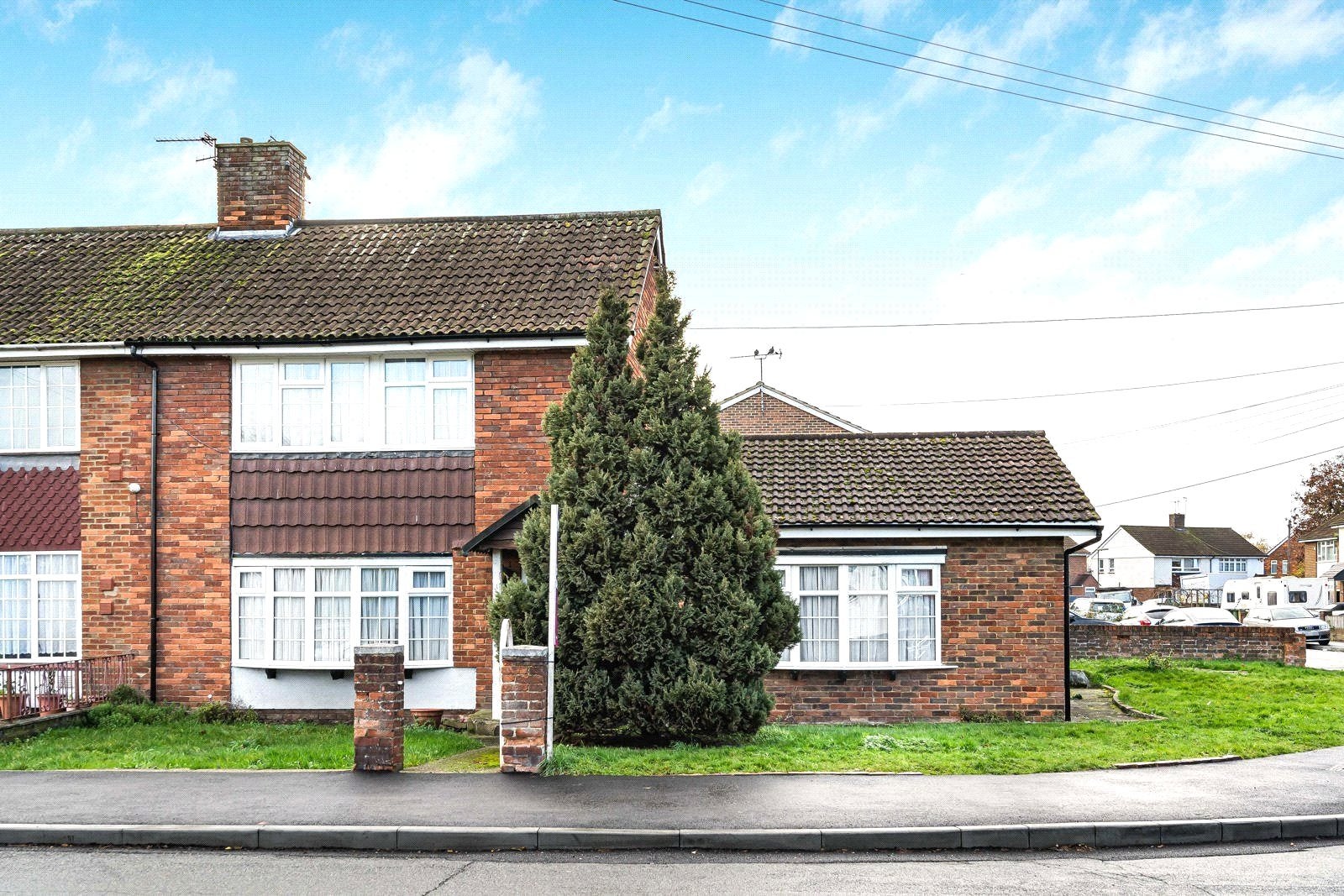 Room St. Mary's Crescent in Borough of Spelthorne