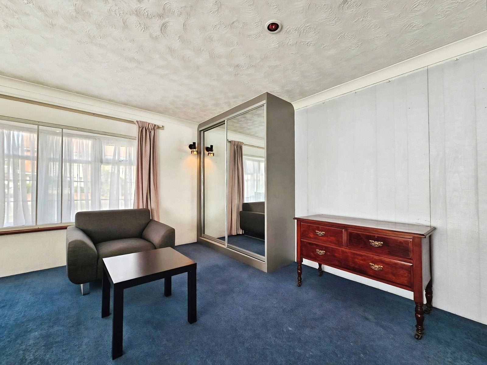 Room St. Mary's Crescent in Borough of Spelthorne