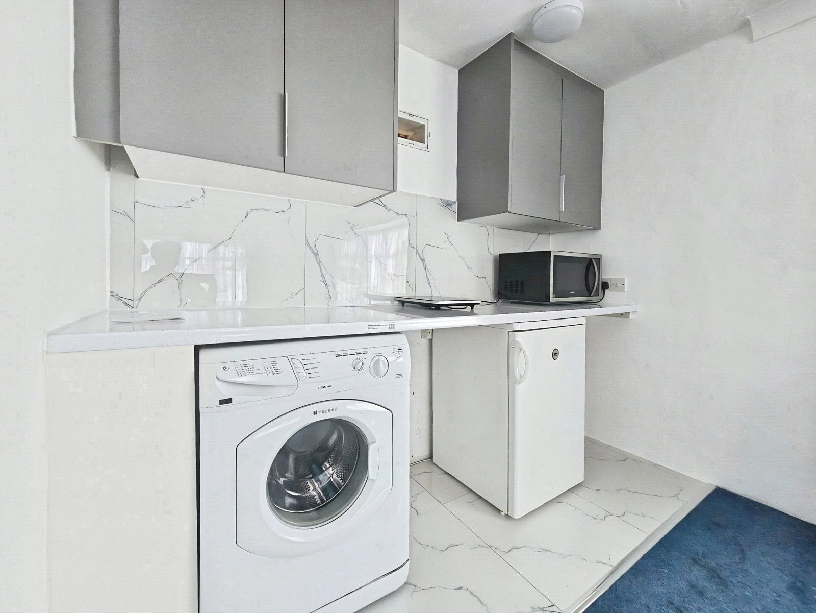 Room St. Mary's Crescent in Borough of Spelthorne