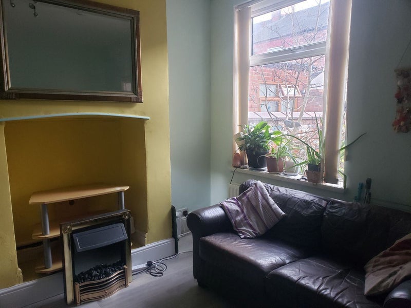 Room Claremont Road in Manchester