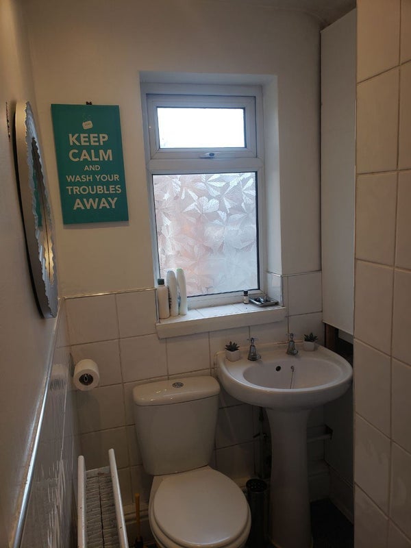 Room Claremont Road in Manchester