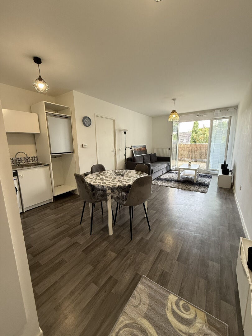 Appartement Mail Mendès-France à Vauréal