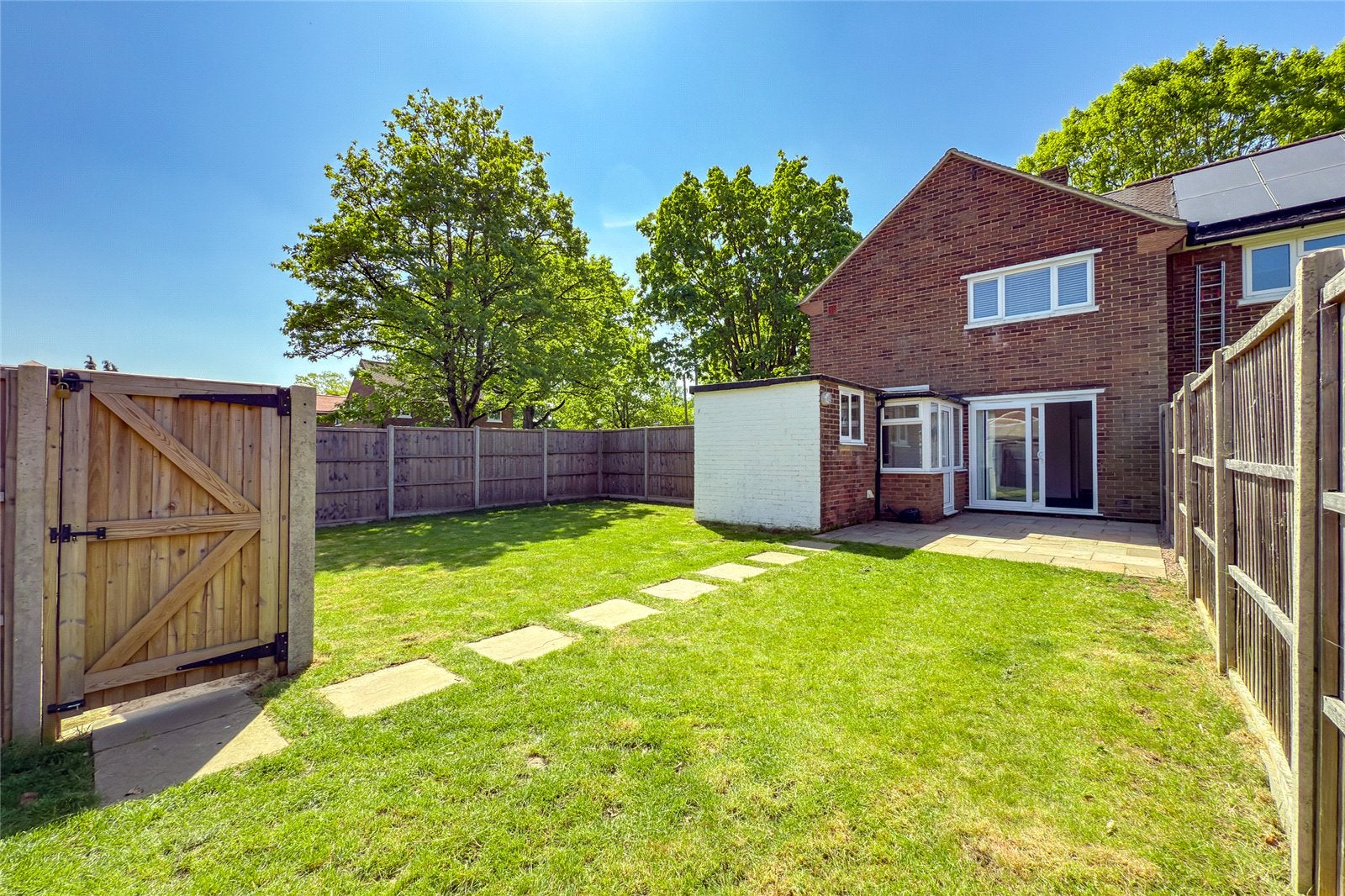 House Cavan Drive in St Albans