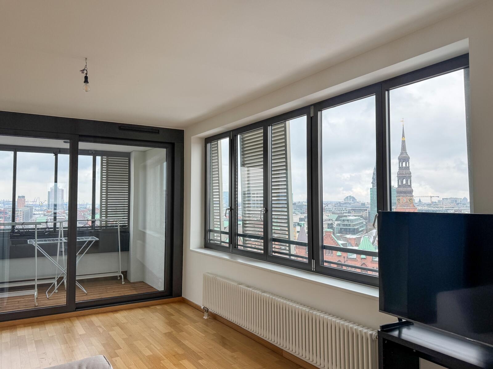 Wohnung Überseeallee in Hamburg