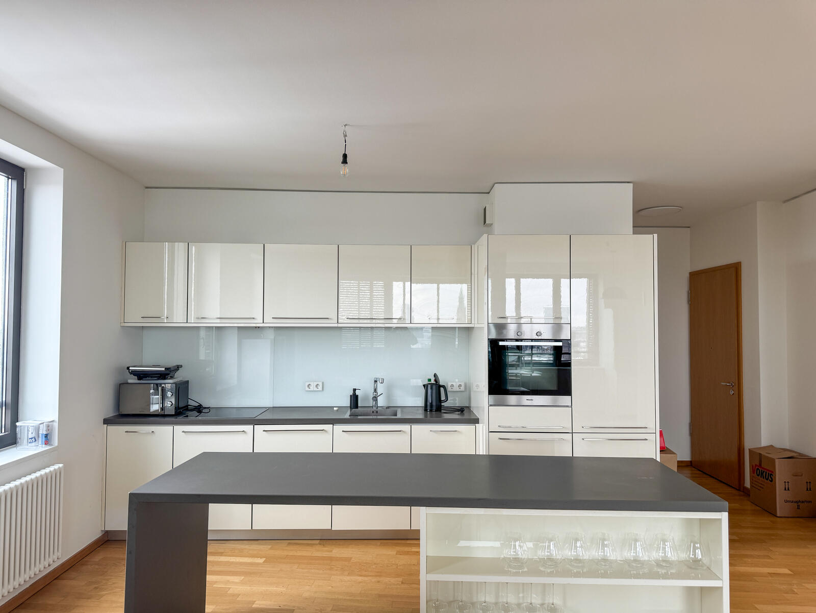 Wohnung Überseeallee in Hamburg