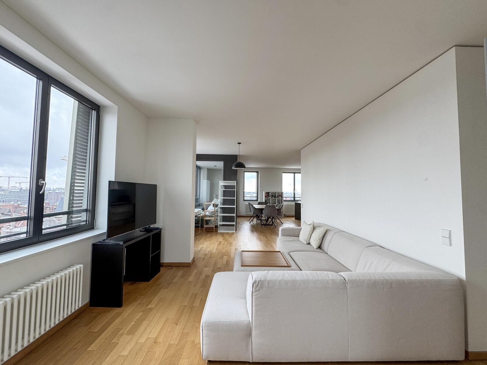 Wohnung Überseeallee in Hamburg