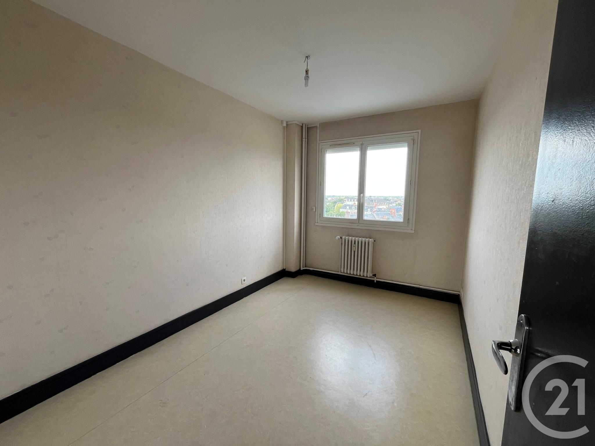 Flat Place Lafayette in Déols