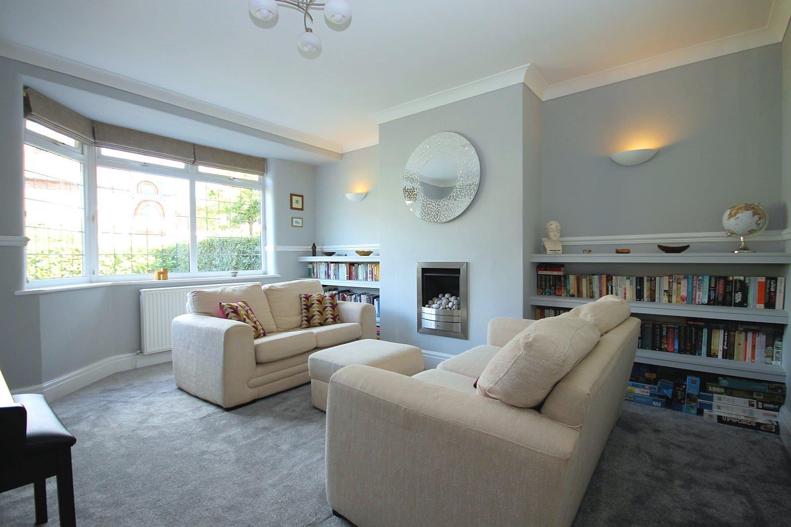 House Acacia Avenue in Knutsford