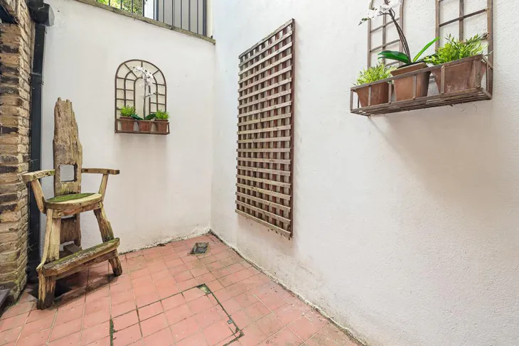 Flat Campden Grove in Greater London