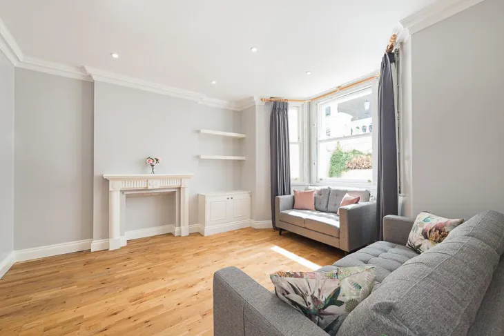 Flat Campden Grove in Greater London