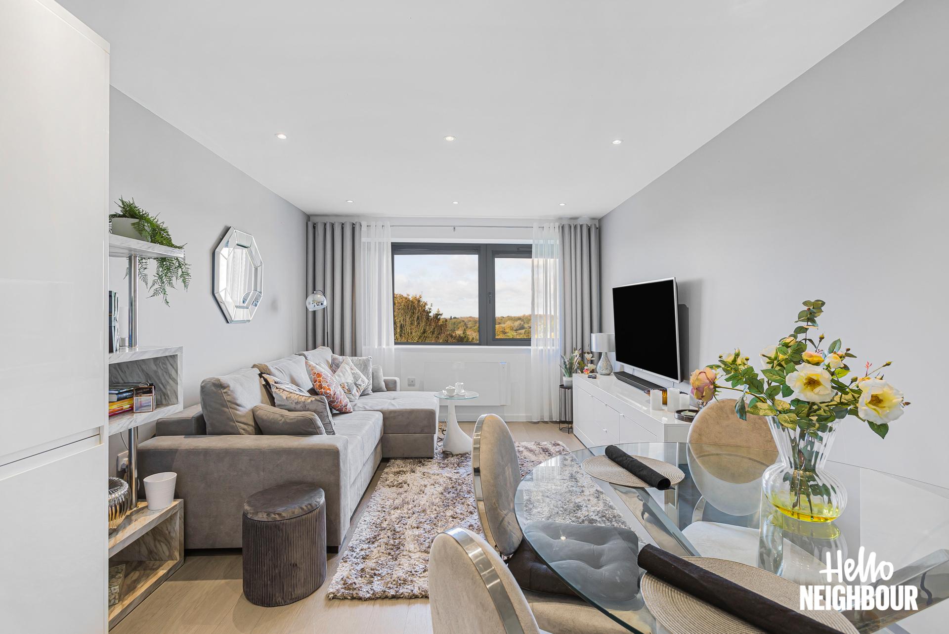 Flat Hubert Road in Brentwood