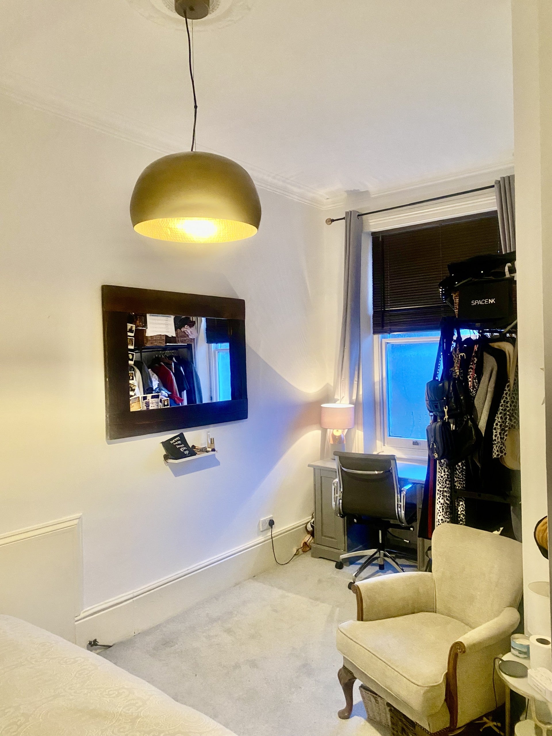Flat St Philip's Road in Greater London