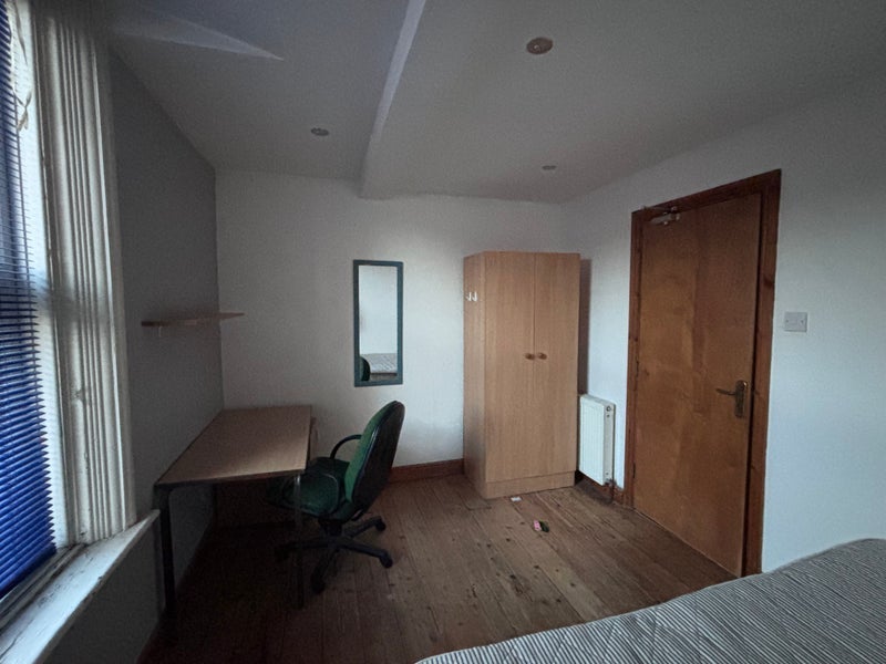 Room Malcolm Street in Newcastle upon Tyne