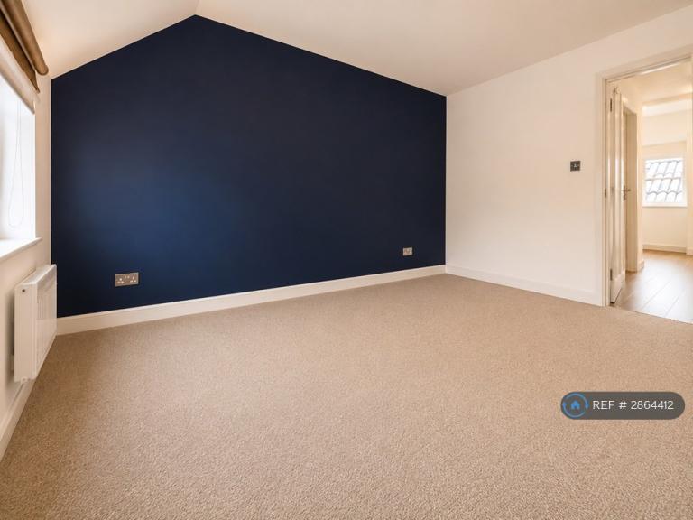 Flat Belgrave Road in Darwen