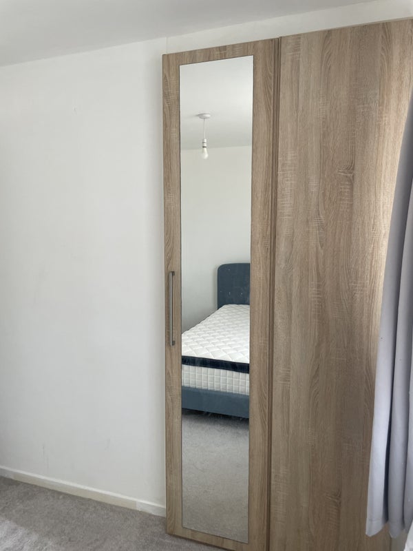 Room Ibbertson Road in Bournemouth