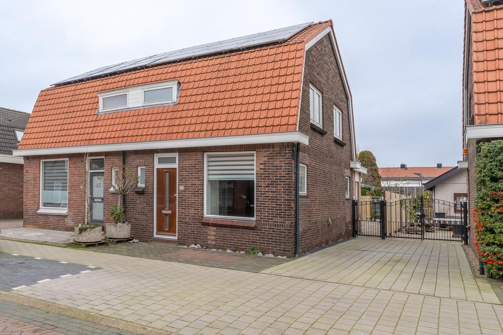 Huis Kortlandstraat 37 in Krimpen aan den IJssel