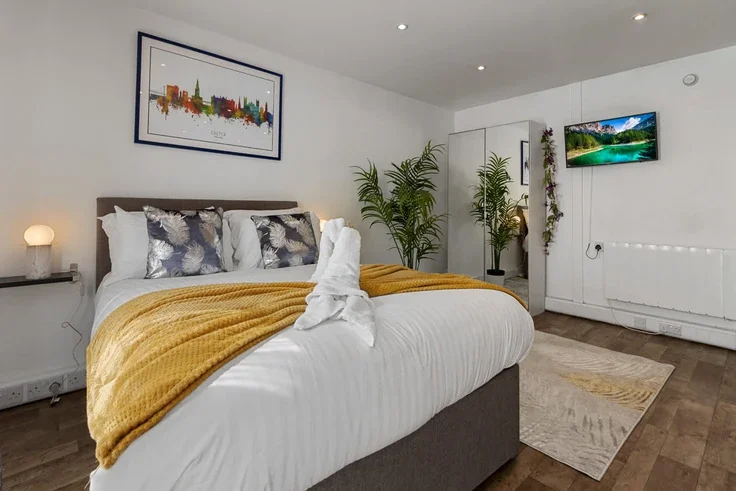 Flat Charlotte Mews in Exeter