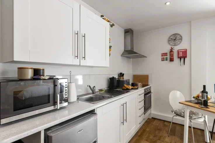 Flat Charlotte Mews in Exeter