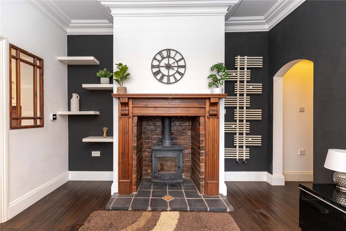 Room Audley Street in Newcastle-under-Lyme