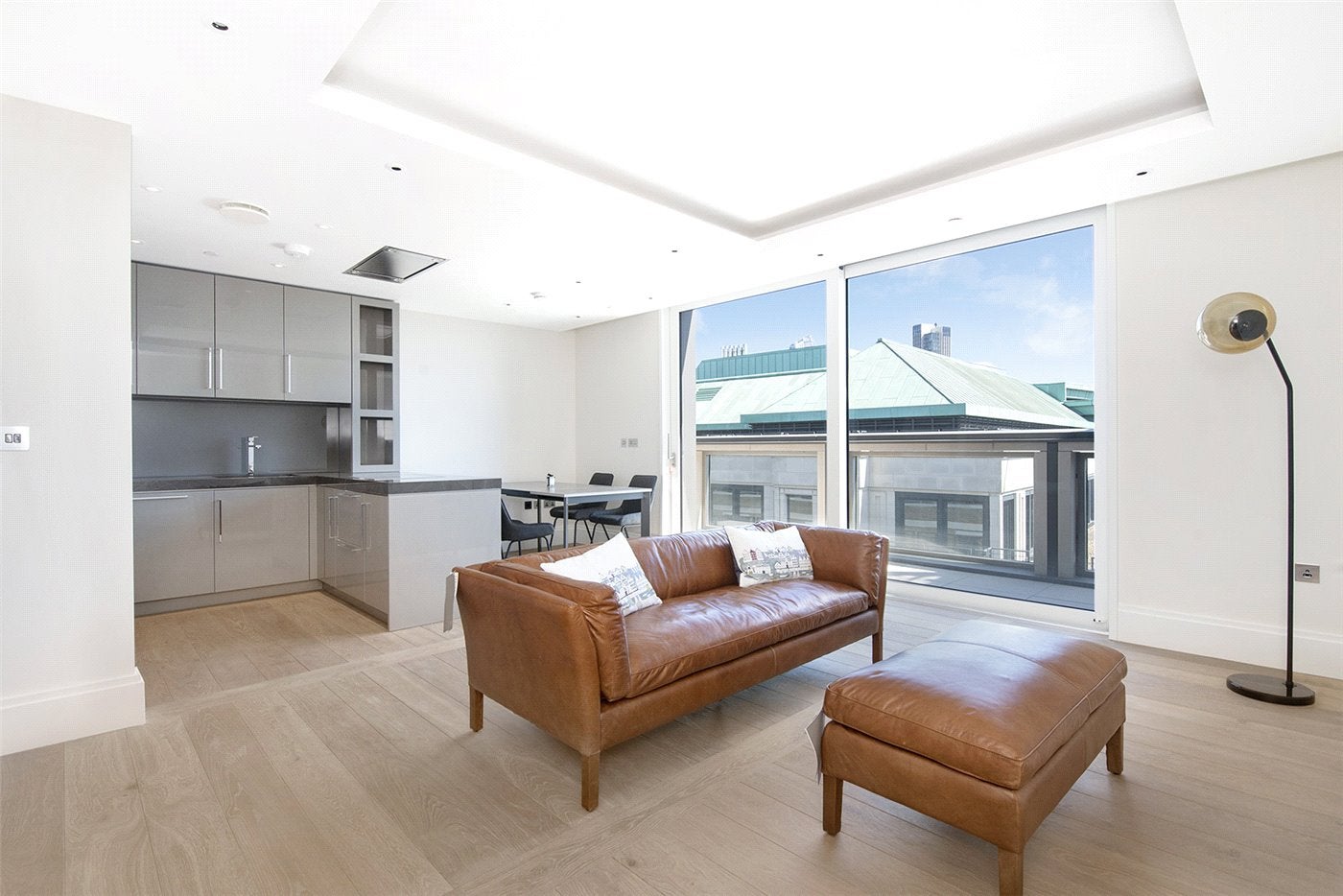 Flat Strand in City of Westminster