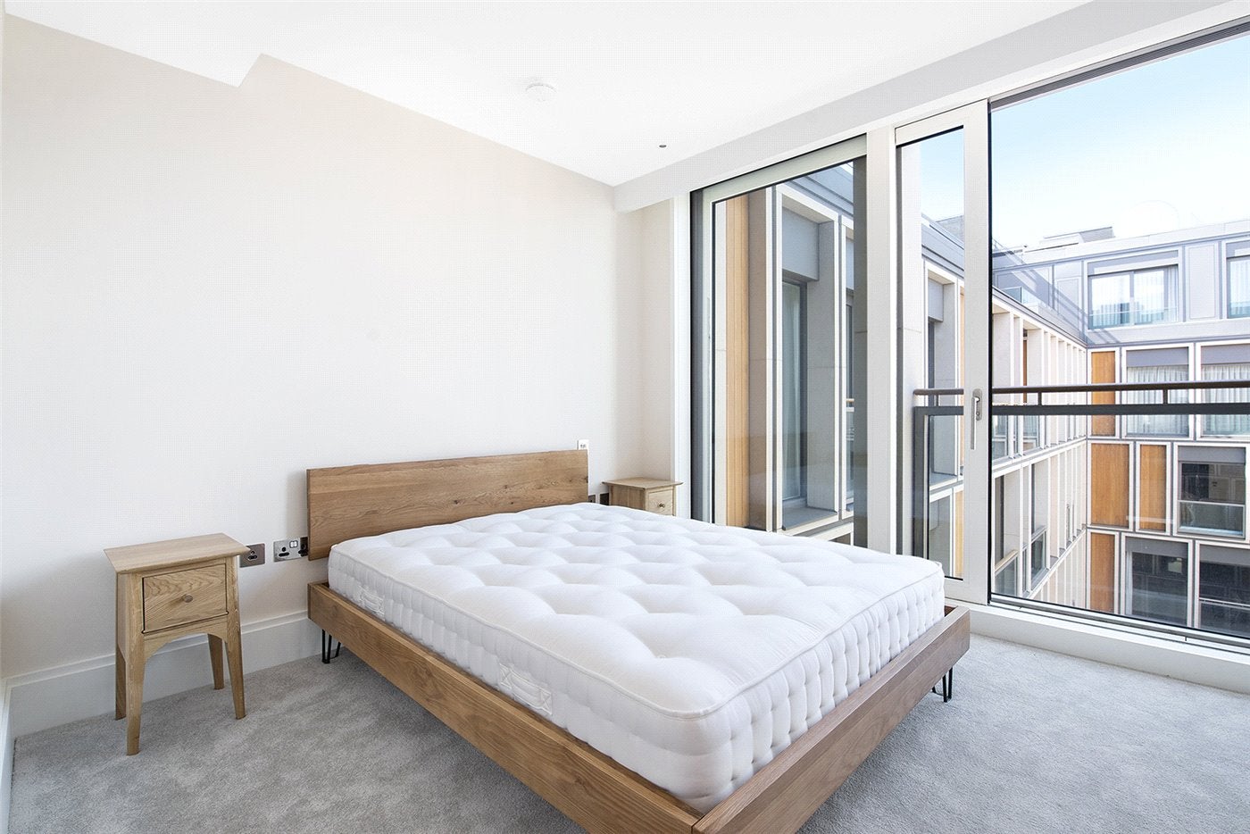 Flat Strand in City of Westminster