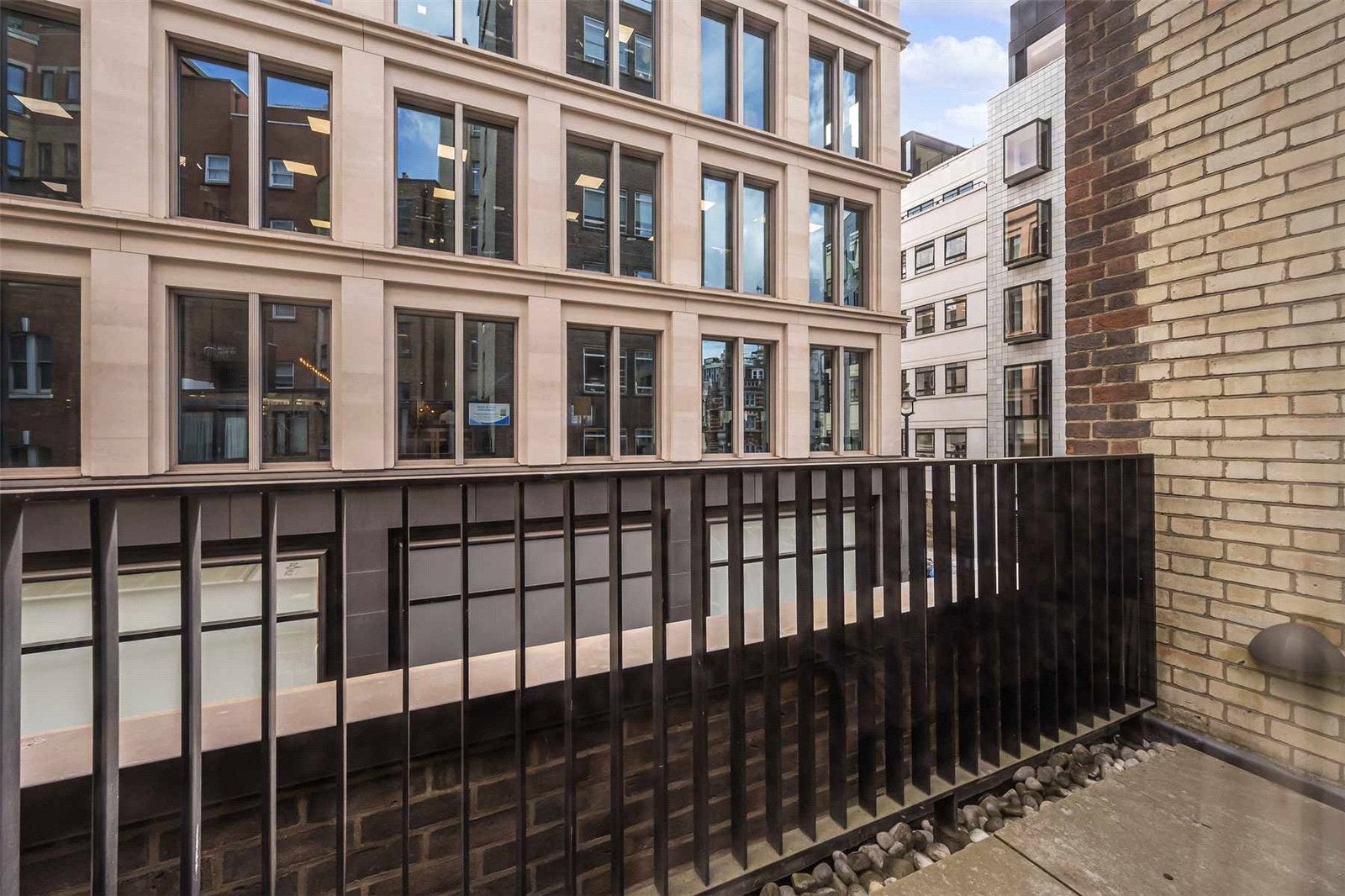 House Conduit Street in City of Westminster