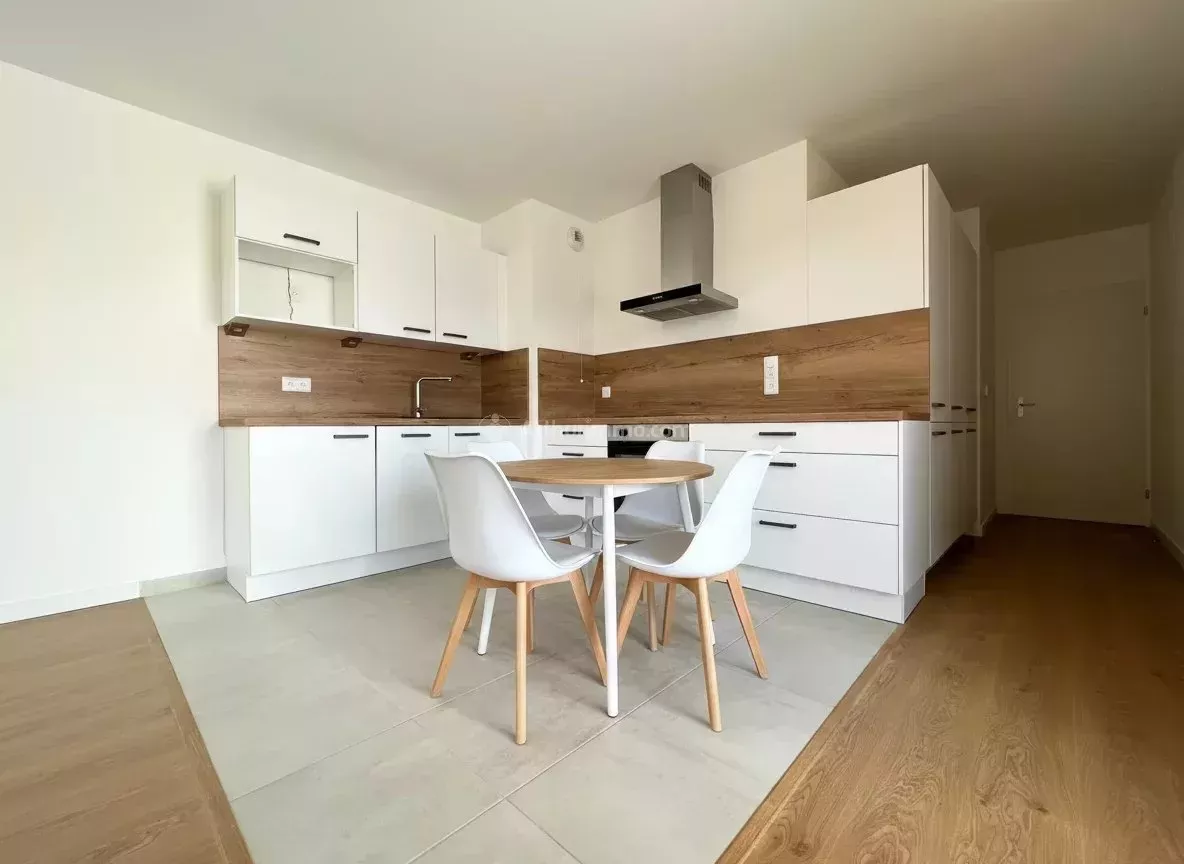 Appartement Rue du Professeur Philippe Maupas à Chambray-lès-Tours