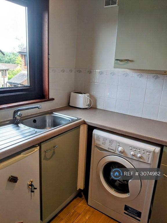 Flat Hartwith Close in Harrogate