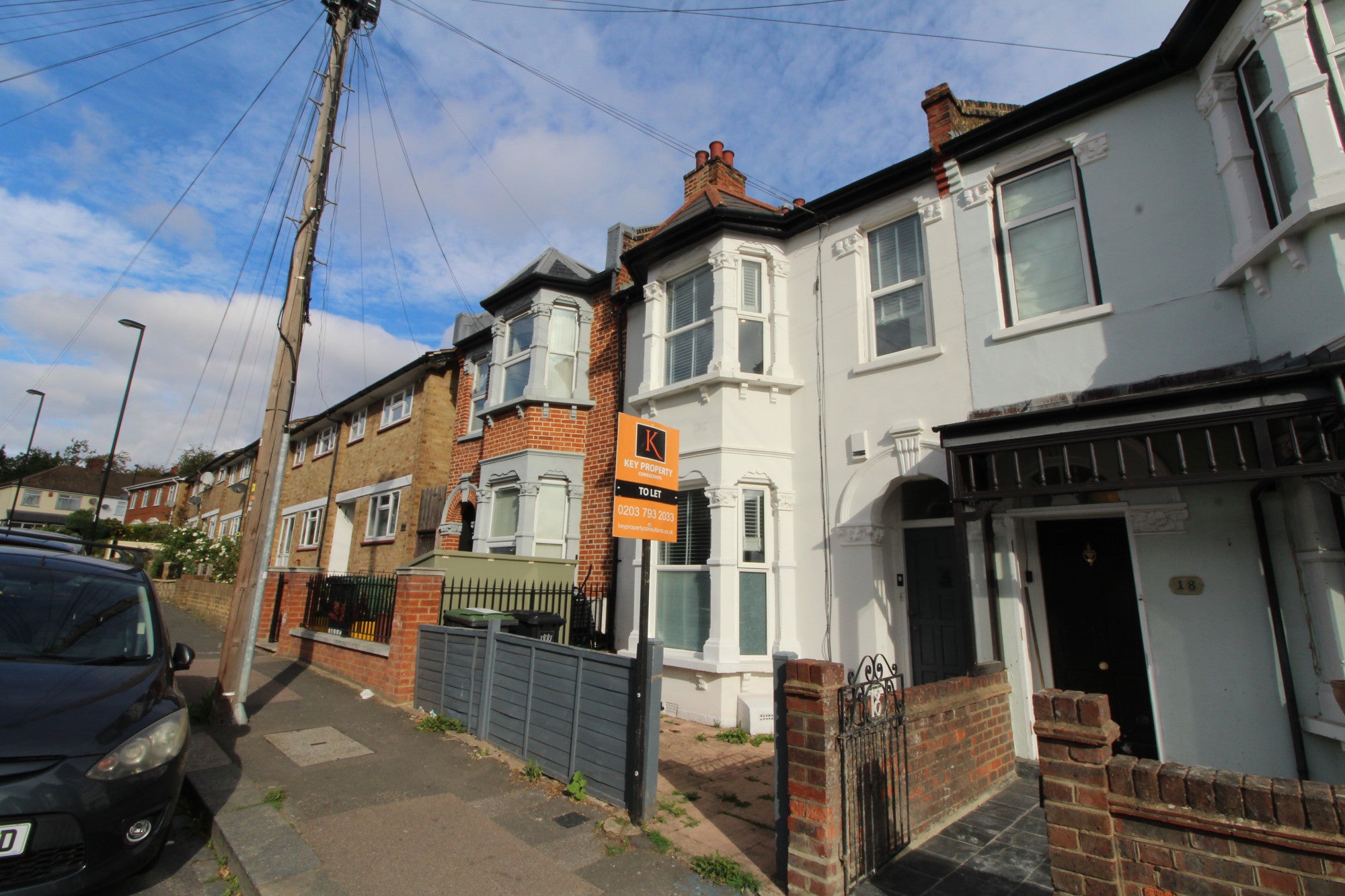 House Eddystone Road in Greater London