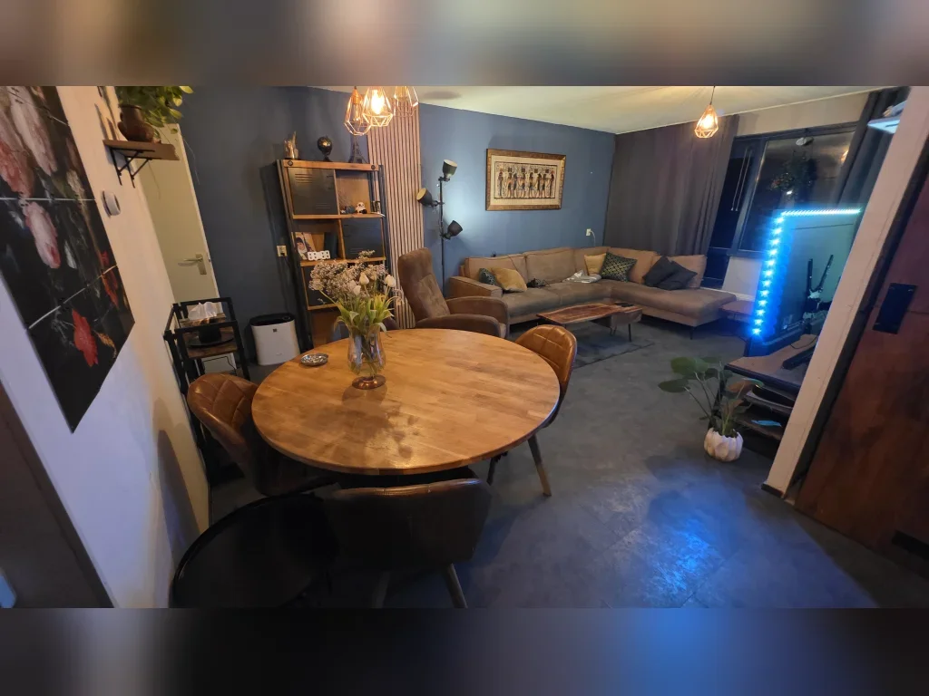 Appartement Cairostraat 10
