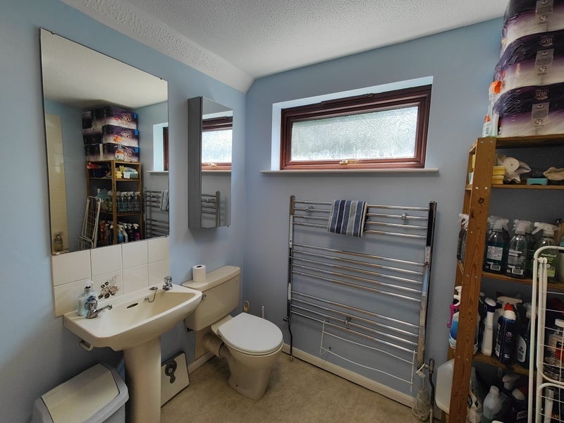 Room Redriff Road in Greater London