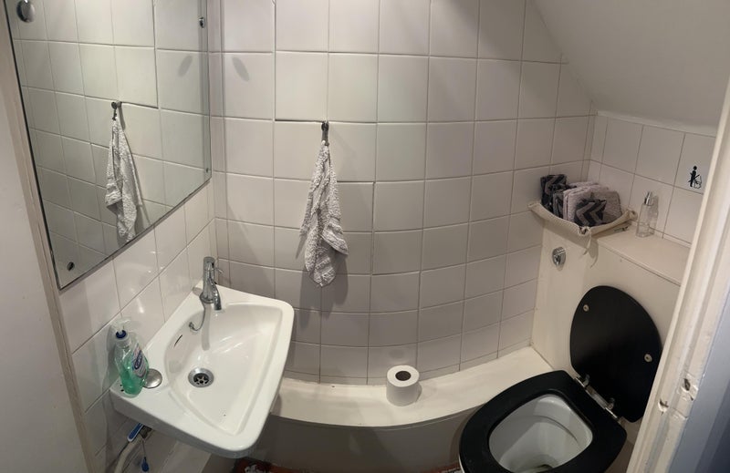 Room Falkland Road in Greater London