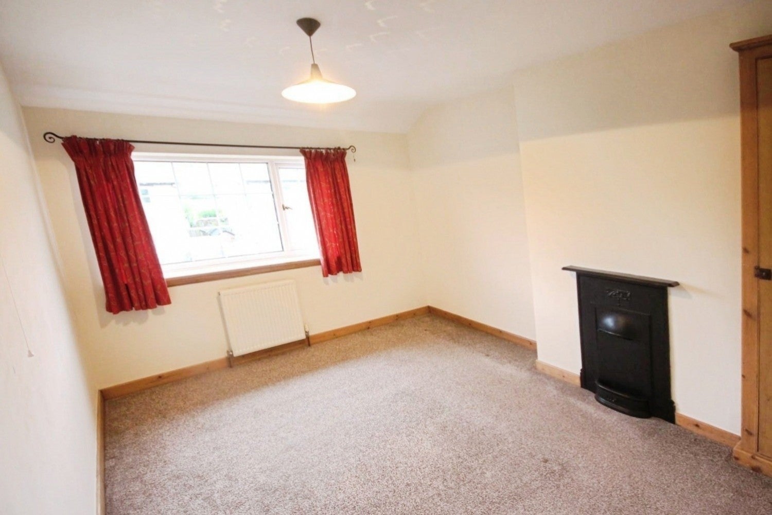 House Manor Crescent in Leeds