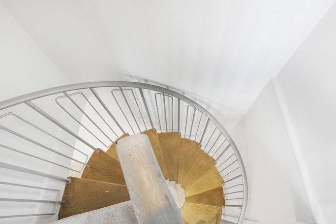 House Rossmore Close in London