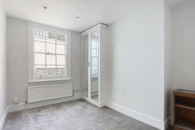 House Rossmore Close in London