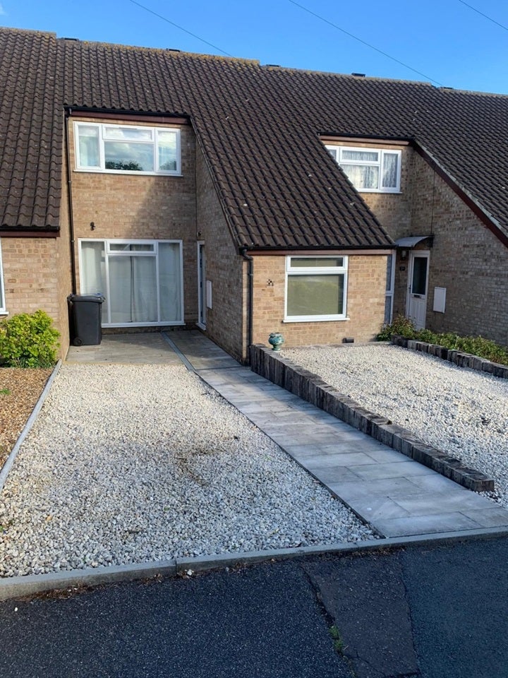 House Kealdale Road in Northampton