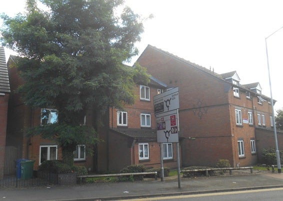 Flat Hednesford Road in Cannock Chase