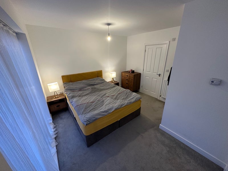 Room Woodland Way in Harlow