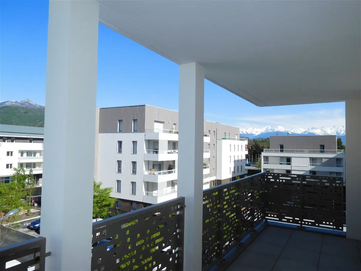 Flat Rue Chanoine Henri Fejoz in Bassens