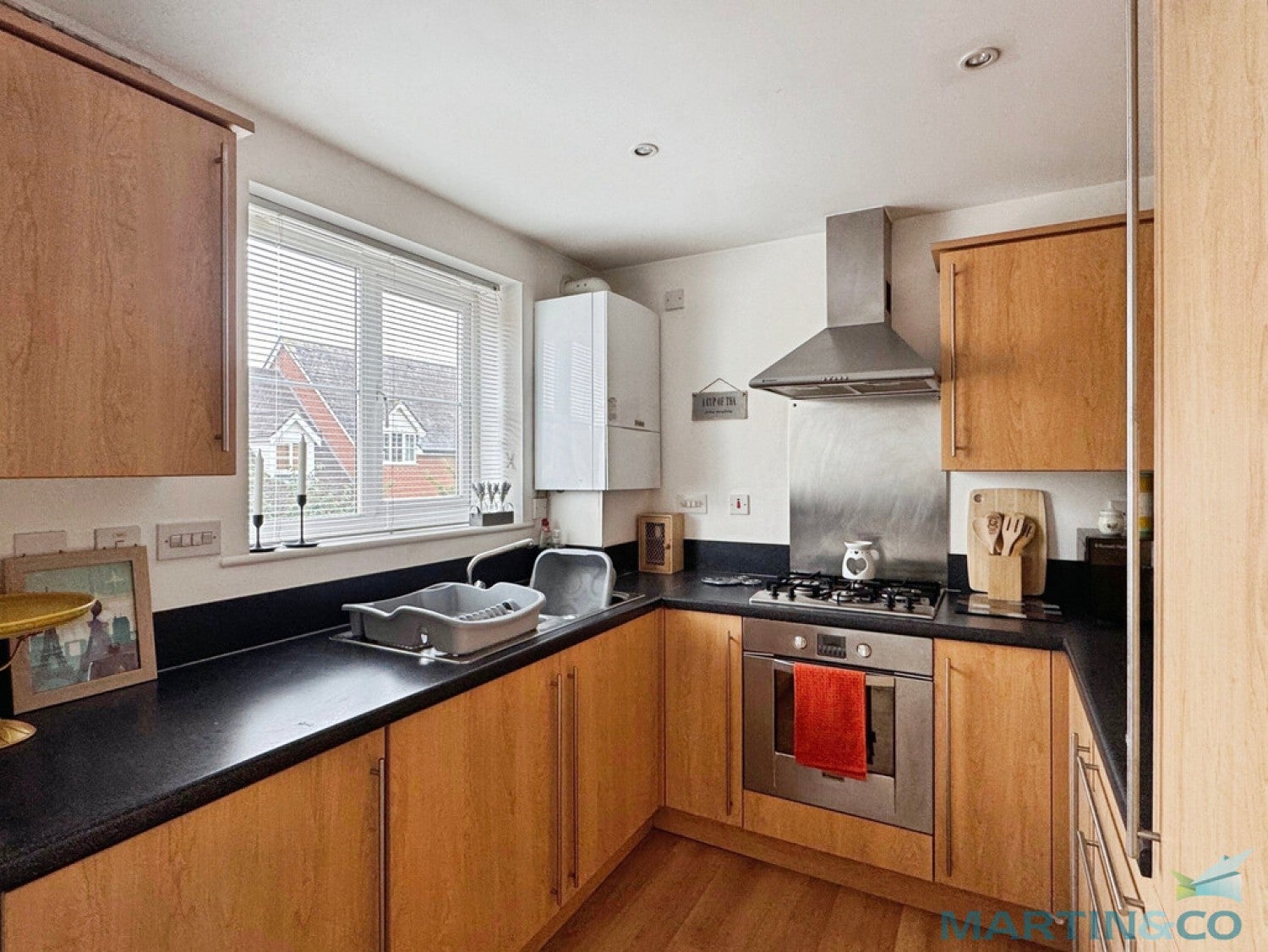 Flat Sir John Fogge Avenue in Ashford