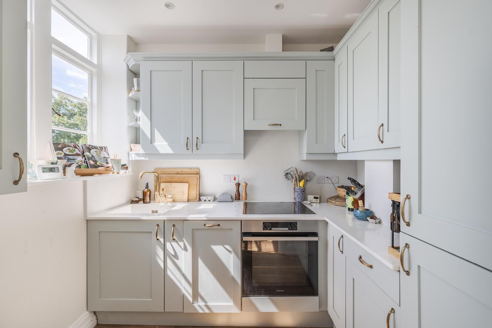 Flat Ladbroke Grove in Greater London