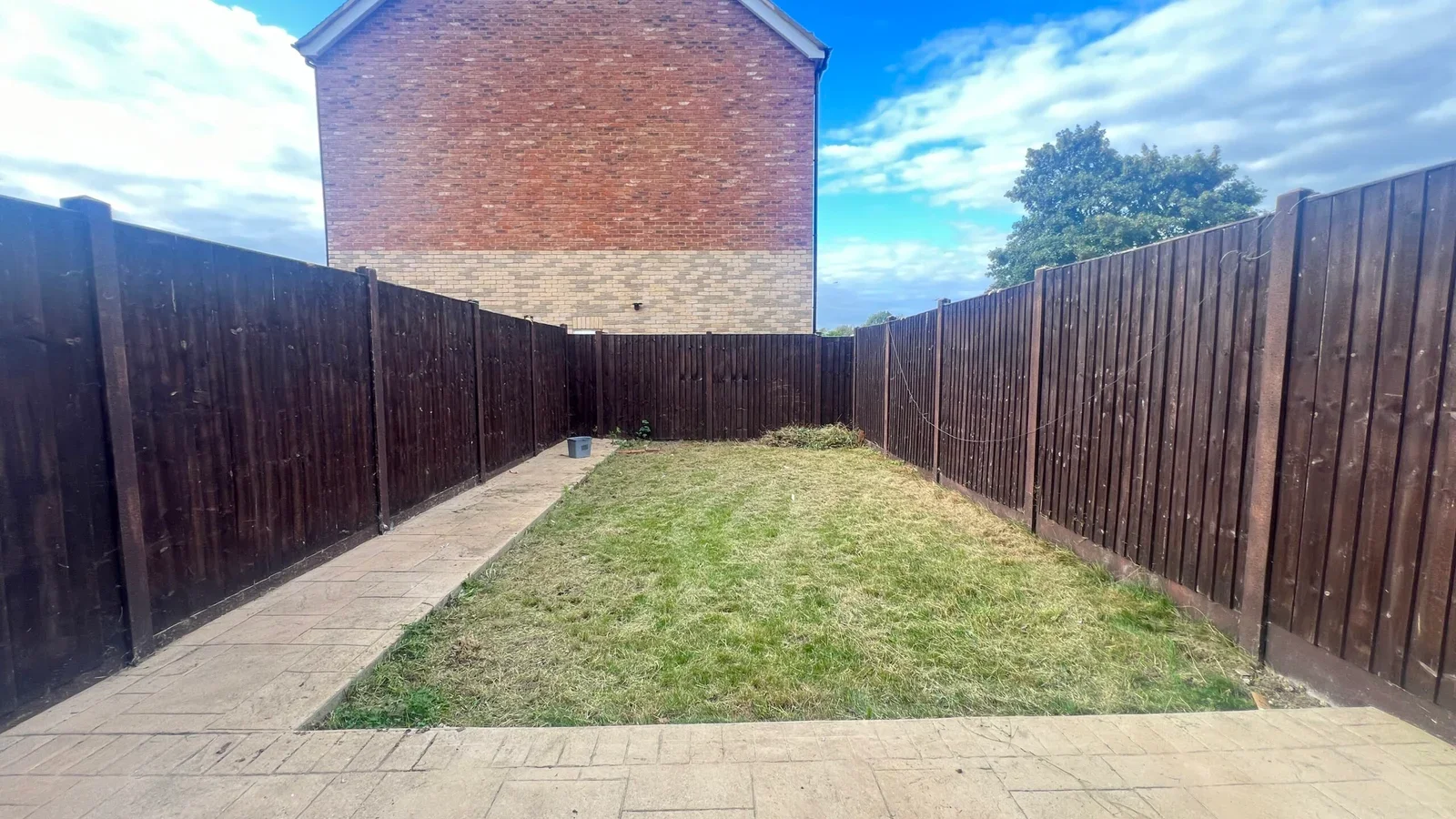 House Tithe Farm Road in Houghton Regis