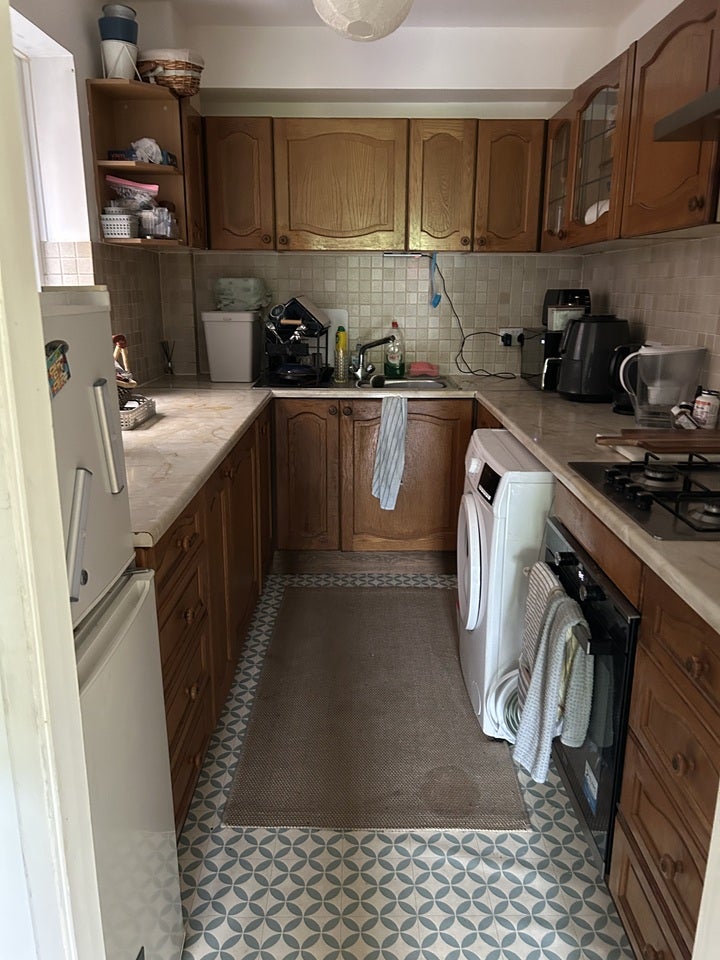 Flat Eversley Road in Greater London