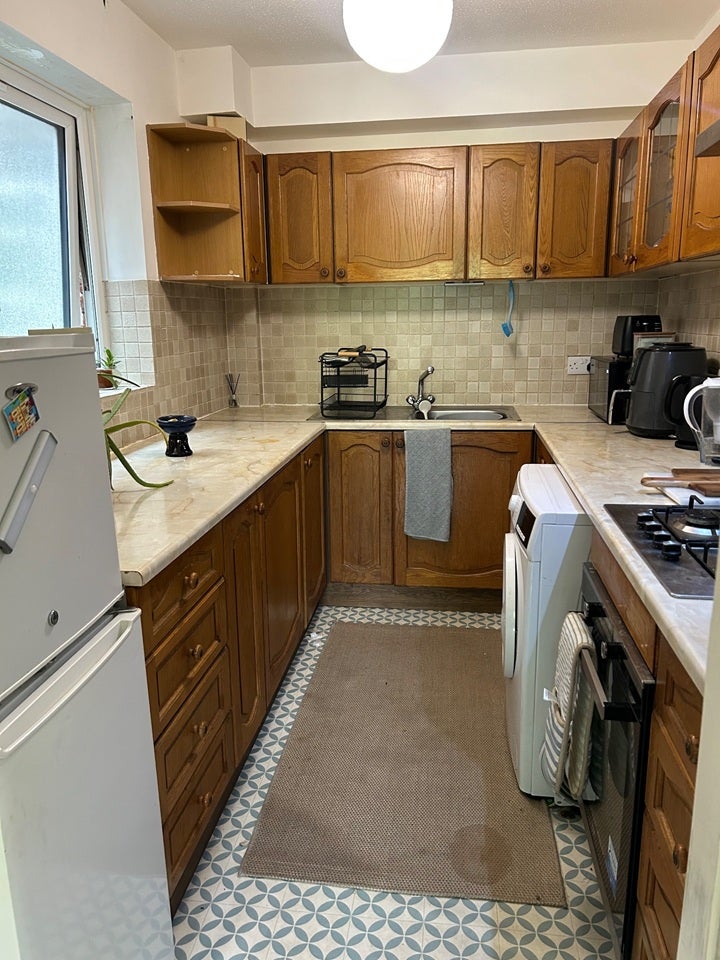 Flat Eversley Road in Greater London