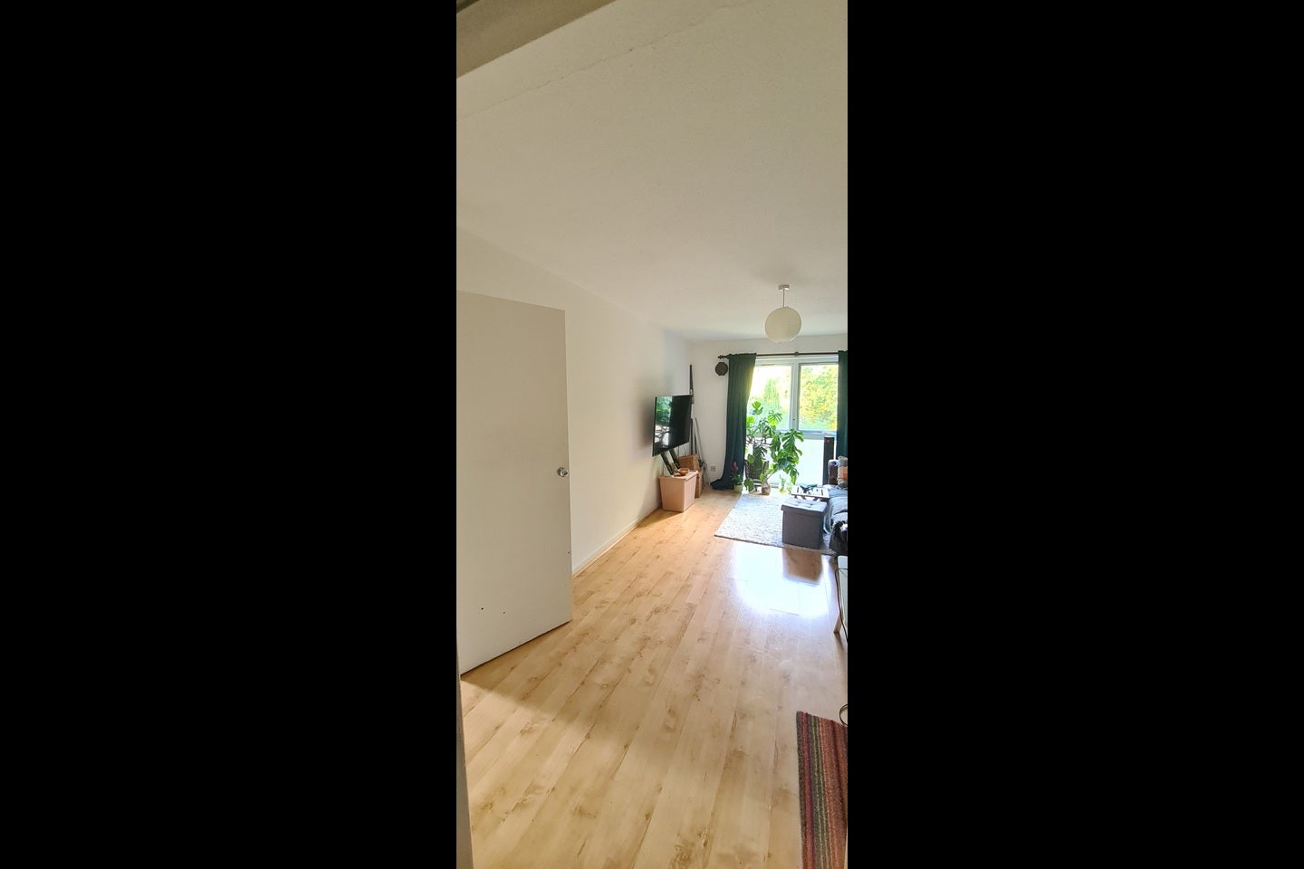 Flat Eversley Road in Greater London